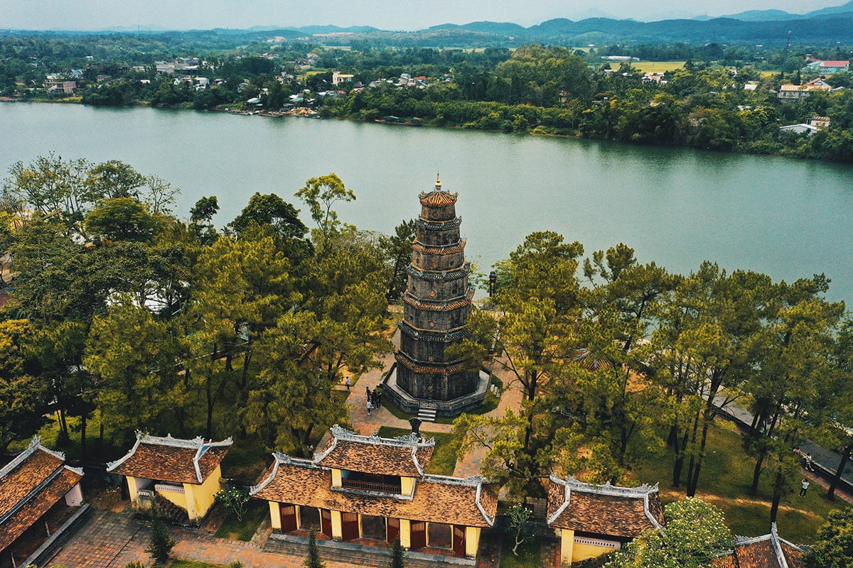 Du Lịch Miền Trung: Đi Đâu, Ăn Gì?