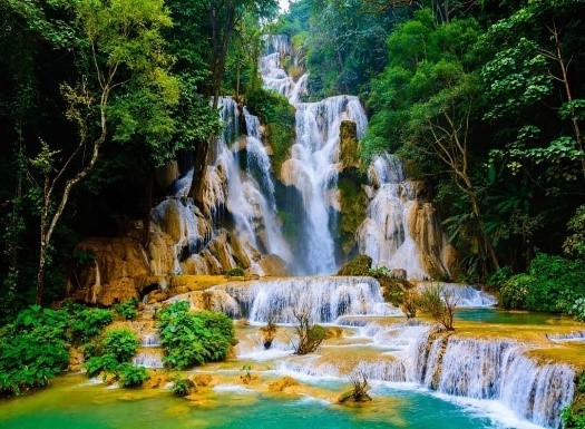 Tour Du Lịch Lào 2025: VIÊNG CHĂN – LUANG PRABANG – VĂNG VIÊNG